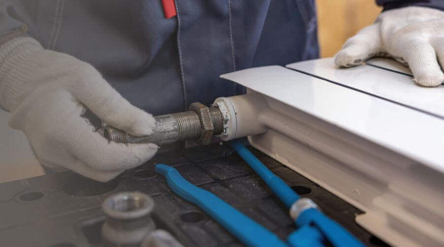 Professional water heater repair services in Peralta, NM